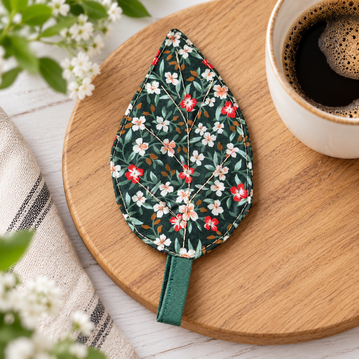 Leaf coffe cup coaster